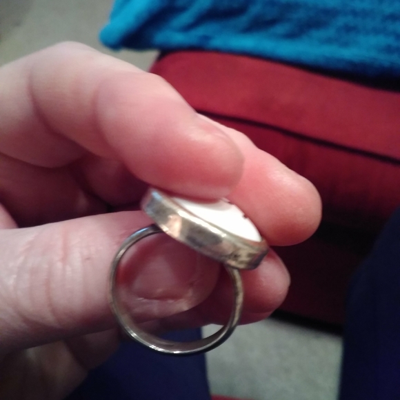 "HOT" silver ring - Picture 4 of 4